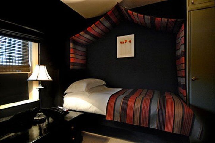 Elephant Hotel Pangbourne Room photo